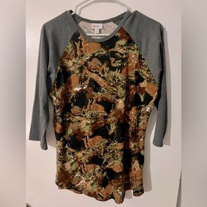 Medium Lularoe Randy camouflage design